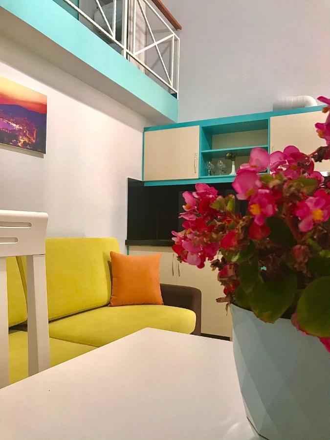 Crown Deluxe Apartments Sarande Exterior photo